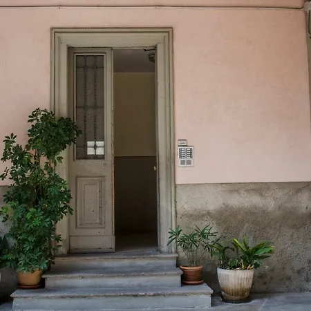 Flowers Joivy 25 Apartmán